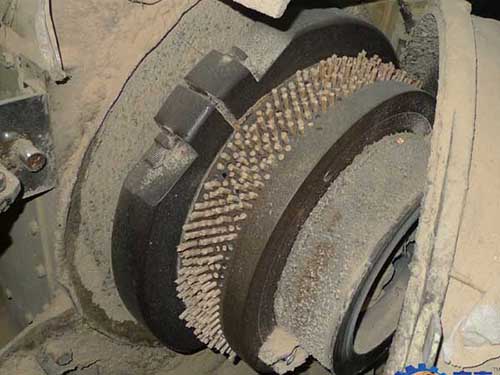 訪佛山世環(huán)力環(huán)?？萍加邢薰? /></center>                                                 
                                    <p>　　2014年2月25日，與技術(shù)部李工一起南下廣東，到一客戶——佛山順德世環(huán)力環(huán)保科技有限公司進行參觀訪問，并為他們實地解決顆粒機械使用和操作上的一些問題。</p>

<p> </p>

<p style=